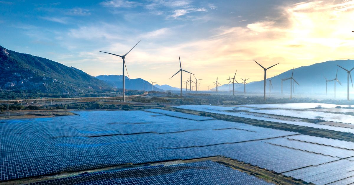 Energi terbarukan melambangkan sistem manajemen lingkungan ISO 14001